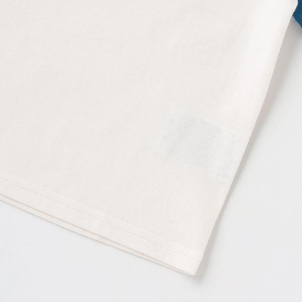 日本 petit main - 百搭印花短袖上衣-恐龍線條-卡其黃