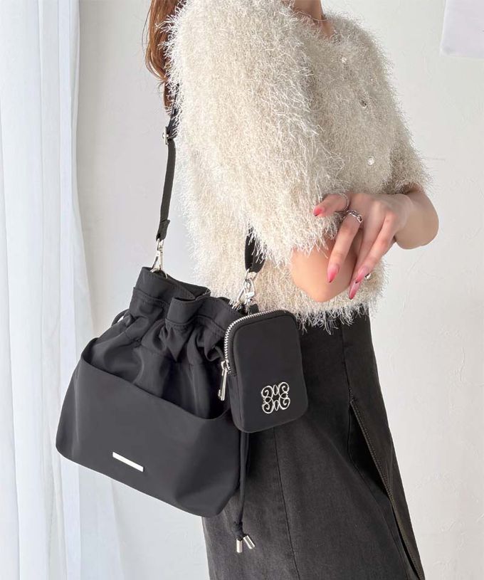 日本 Classical Elf - 輕巧時尚抽繩側背小包(2件組)-黑