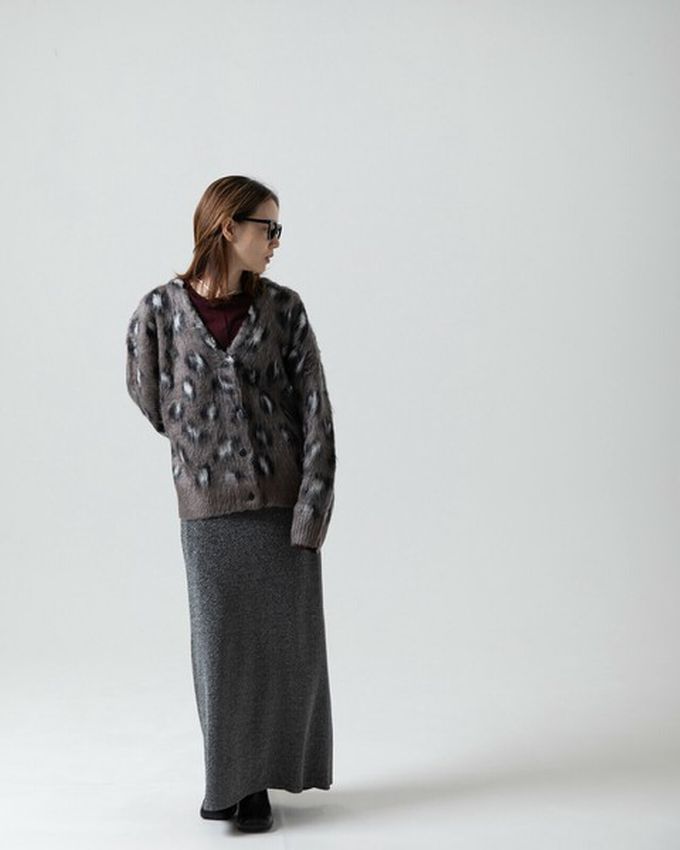 日本 gleam - 馬海毛觸感成熟豹紋V領針織開襟衫-灰
