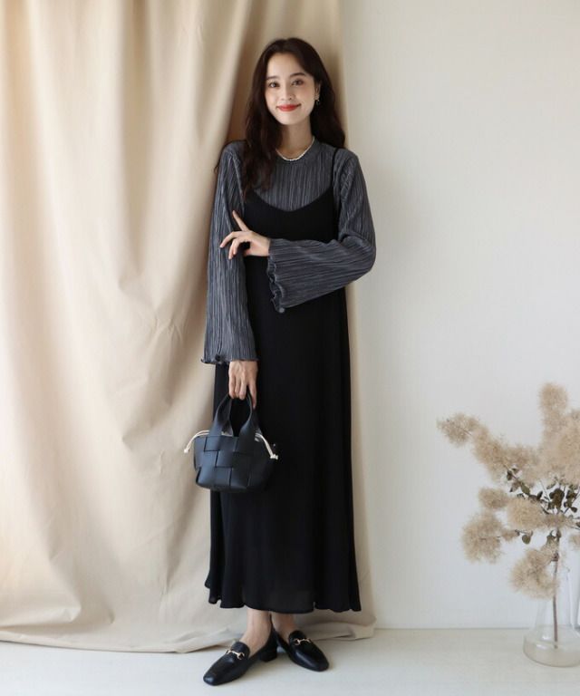 日本 BLUE EAST - 楊柳飄逸細肩帶洋裝-深灰 (M(Free))