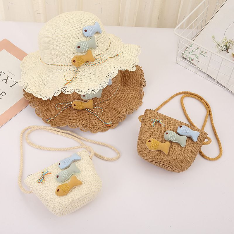 日系不規則大帽簷草帽/遮陽帽(附小背包)-小魚-咖啡色 (建議2-8歲)