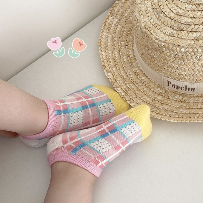 love, charlotte - 繽紛花朵櫻桃網眼隱形棉襪-5 雙一組