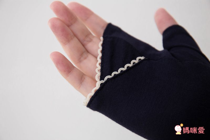 日本媽咪夏日愛用 ☼ 大帽簷透氣遮陽帽 / 抗UV涼感袖套！