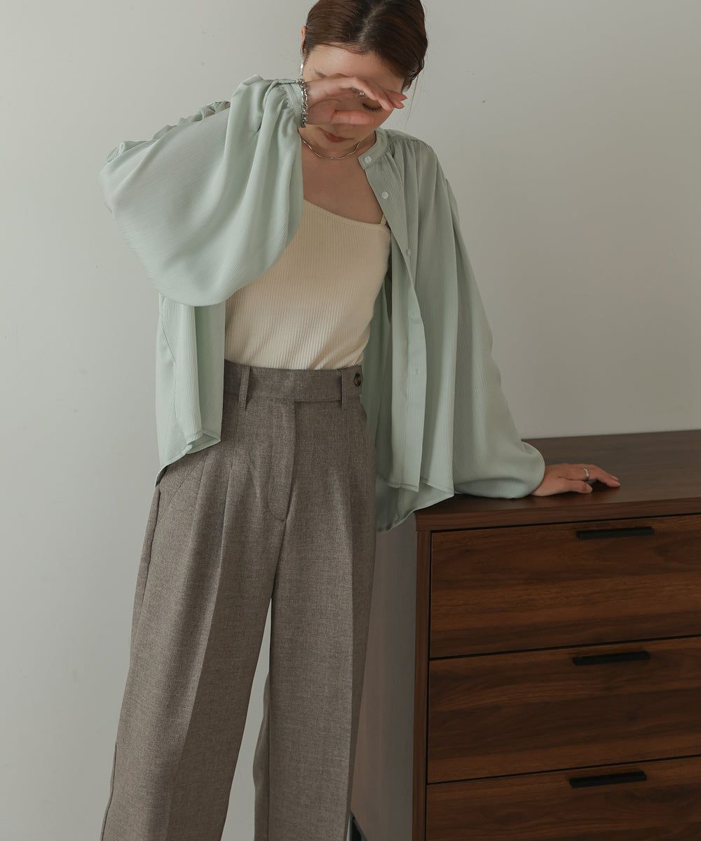 日本 Bab - 優雅垂墜感氣球袖上衣-湖水綠