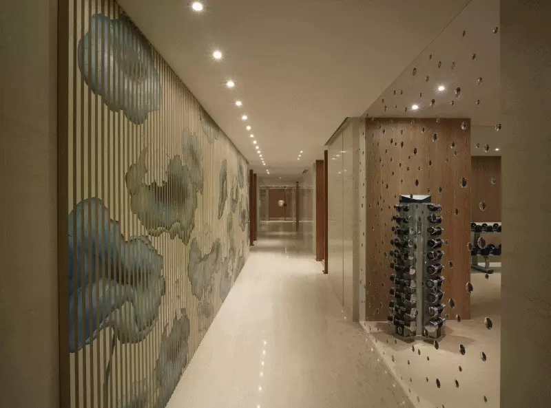 2大2小★暑假不加價【台北君悅】一泊二食豪華度假之旅