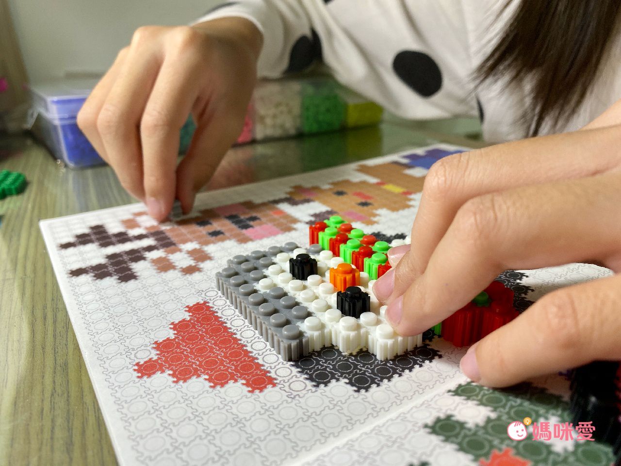 可重複拆卸，玩法多變【韓國Color Story 】免熨燙拼豆