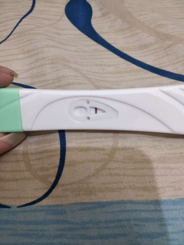 想問媽咪們，為什麼前幾天驗有淡淡的第二條線為什麼後面驗就沒有了