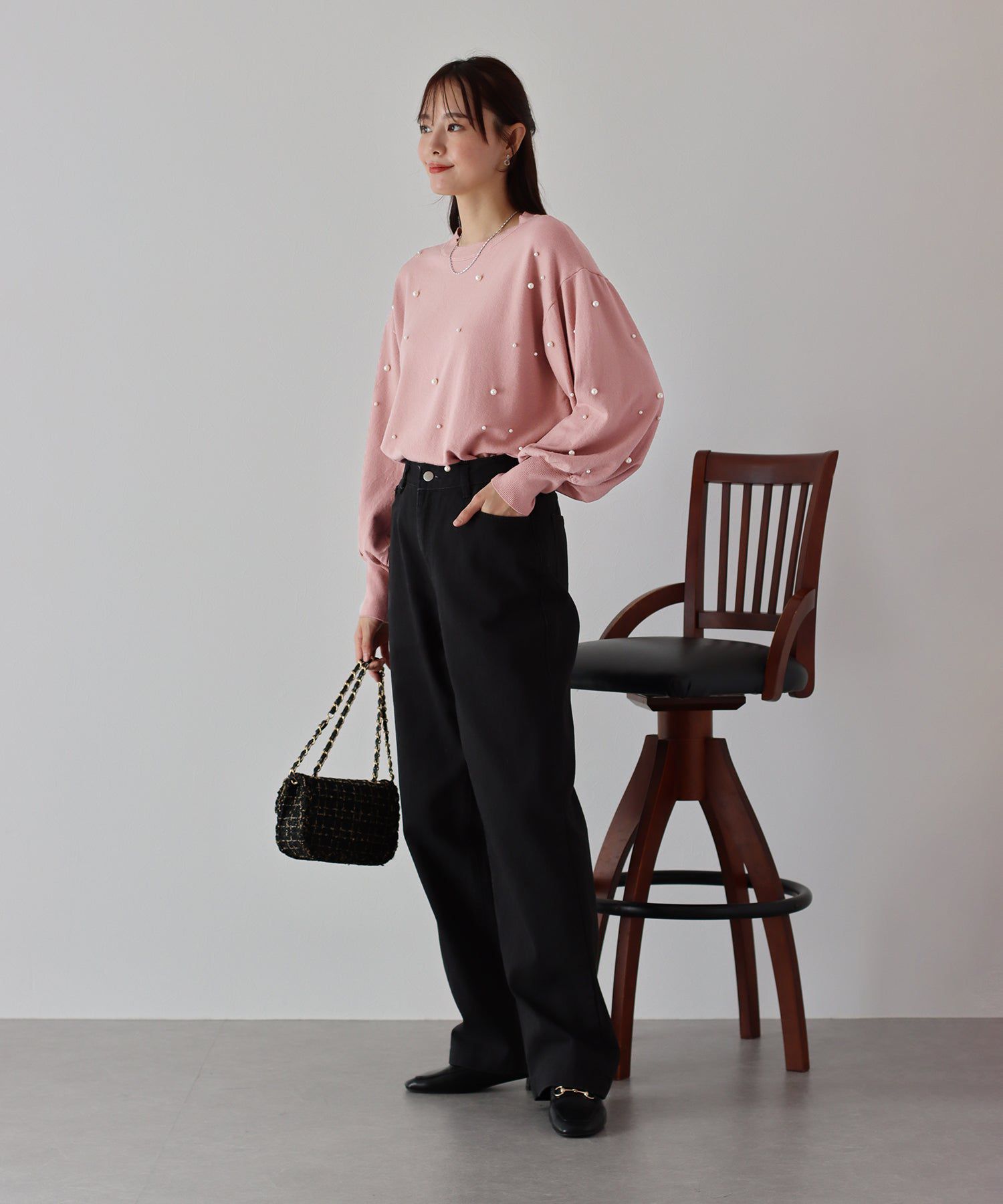 日本 BLUE EAST - 氣球袖珍珠注目針織上衣-粉紅