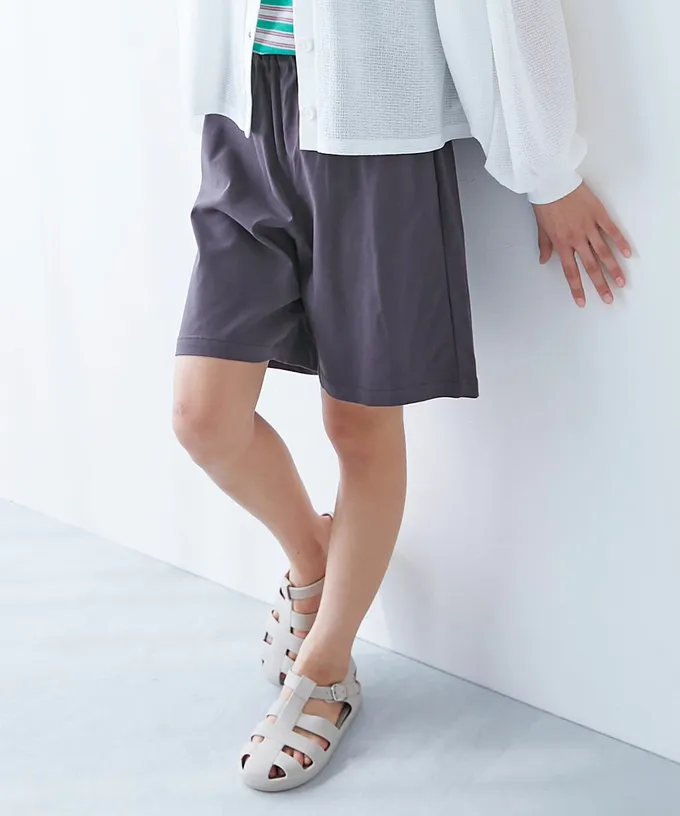 日本 devirock - 超彈力定番色休閒短褲-炭灰