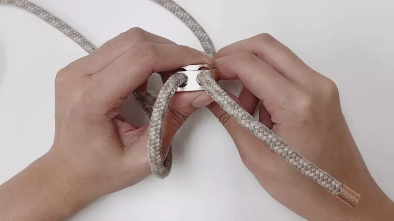 手滑黨救星！韓國 ARNO 手掛繩／背帶手機殼 ❤ 絕美又實用