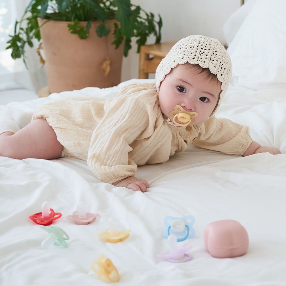 透氣式矽膠奶嘴收納盒組-蝴蝶款-芒果黃-1-3m