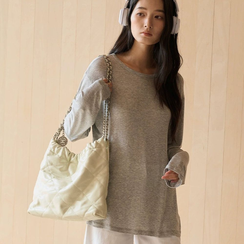 呼吸感6.3%羊毛天絲後背點綴線寬鬆長袖上衣-花灰 (F)