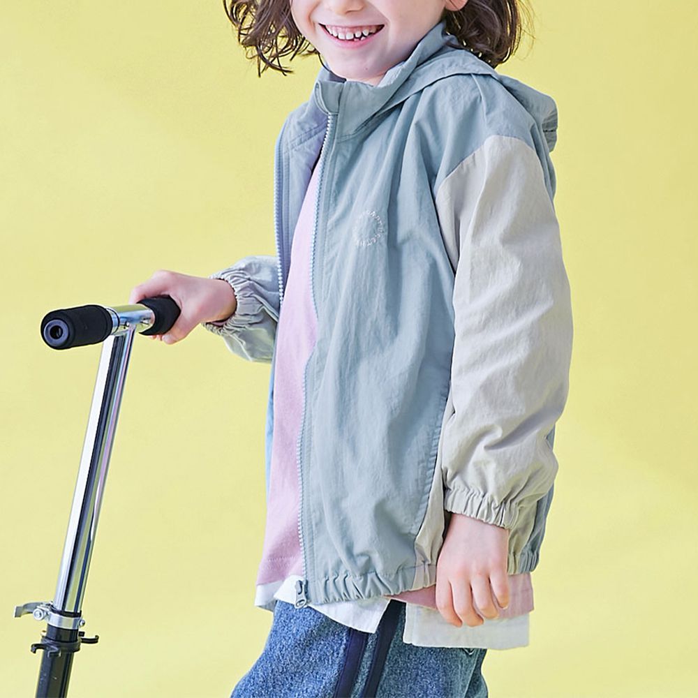 防風防潑水 清爽尼龍連帽外套-水藍x淺灰