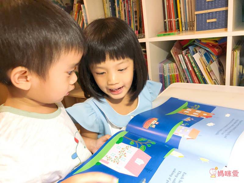 佩佩豬Peppa Pig陪你玩❤【英文遊戲書66折起】我最便宜～貼紙書限量搶購！