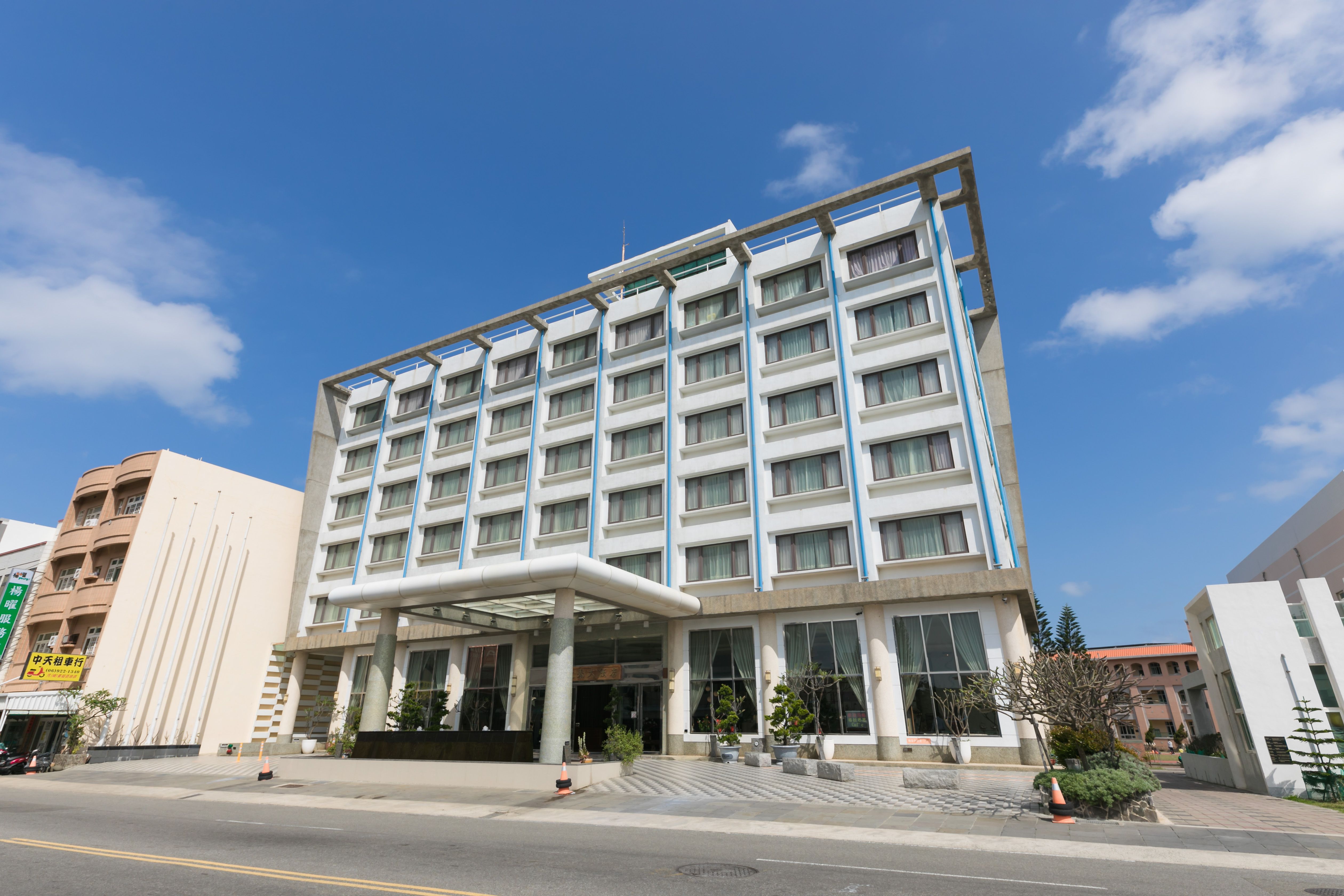 【澎湖元泰大飯店】獨家旺季保留房一泊一食2,911元起↘