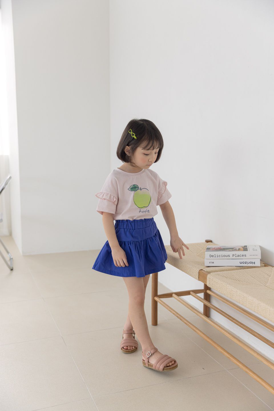 韓國 Orange Mom - 荷葉裝飾袖塗鴉蘋果T-淺粉紅