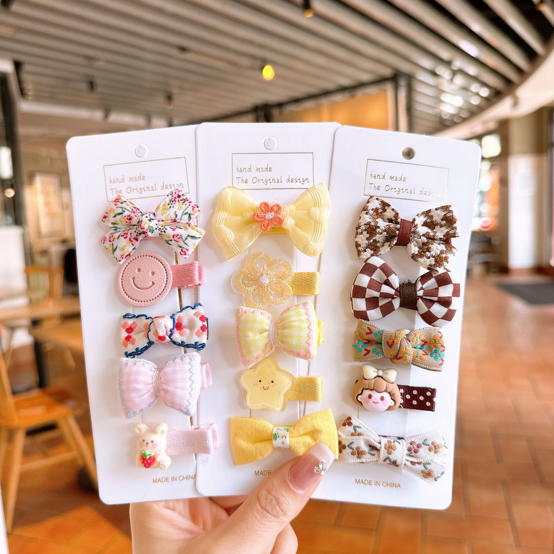 超萌不傷髮布藝髮夾(5入組)-女孩-咖啡色