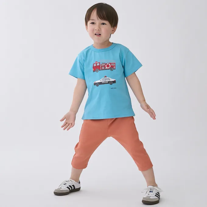 日本 petit main - 100%棉 可愛百搭短袖上衣-沙灘跑車-米杏