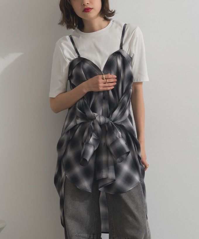 日本 ELENCARE DUE - 2way穿法輕盈透膚寬版薄襯衫-直條紋-水藍