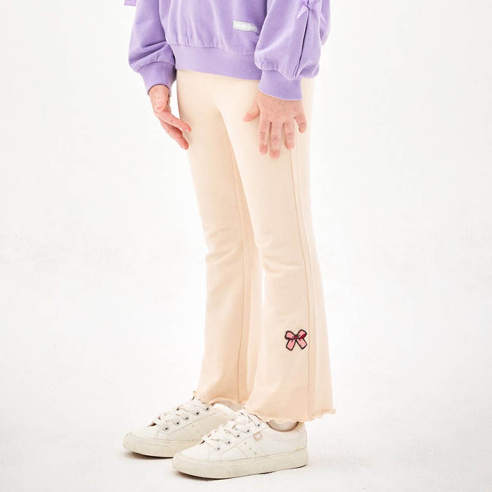 鬆緊腰刺繡蝴蝶結點綴小喇叭長褲-米杏