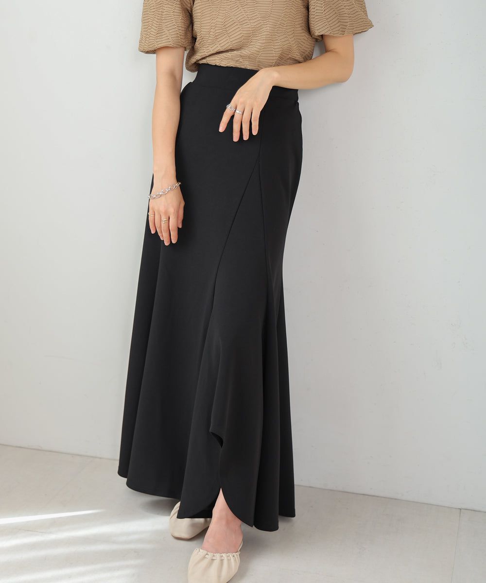 日本 Bab - 浪瓣花瓣層次修身長裙-黑