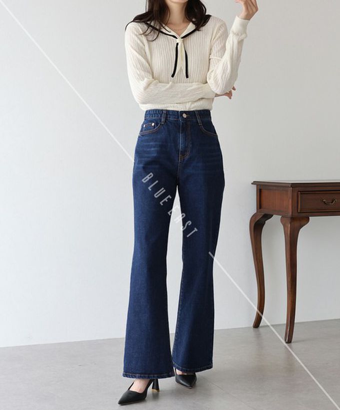 日本 BLUE EAST - 精緻愛心口袋美腿喇叭丹寧褲-深藍