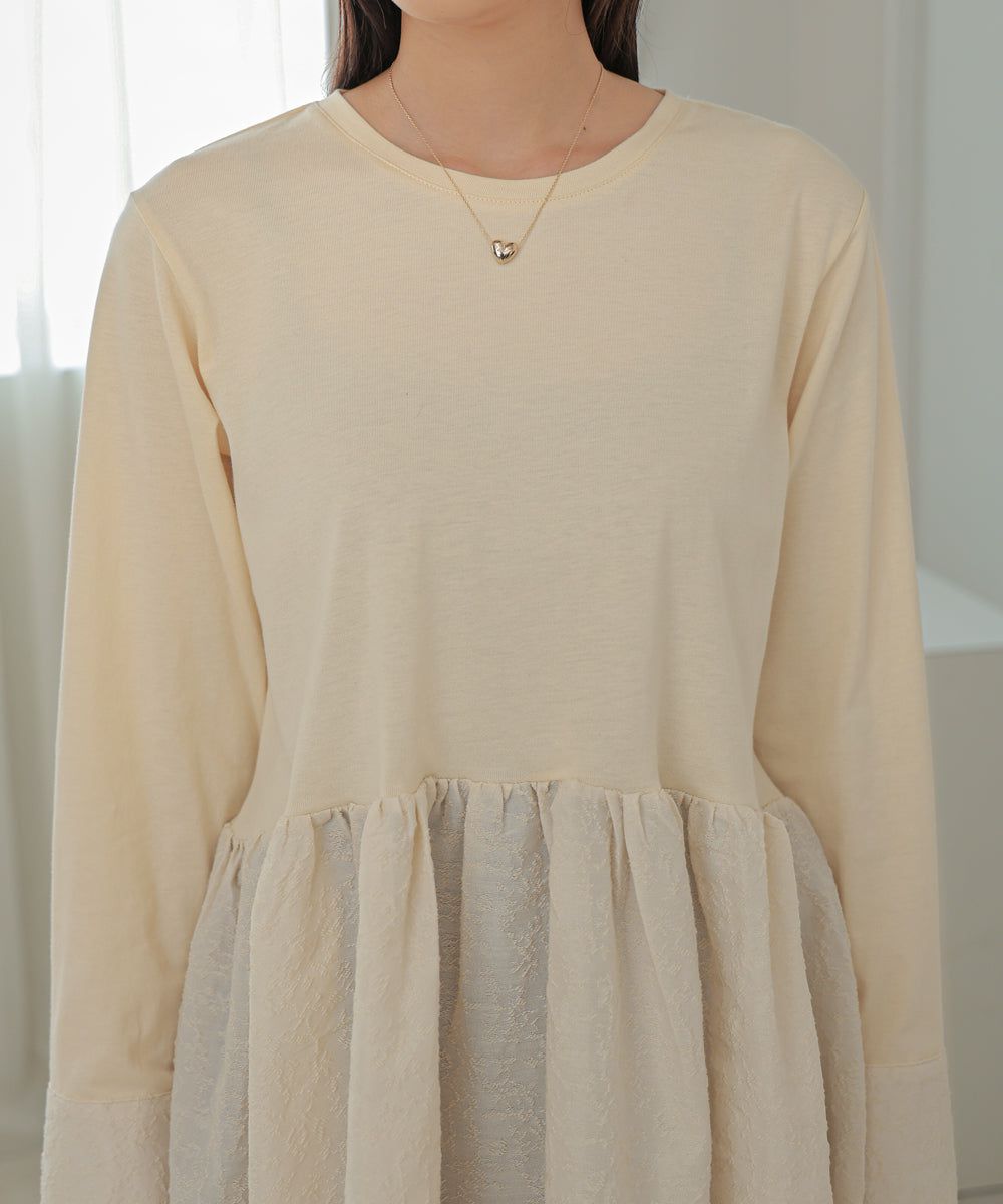 日本 Bab - 優美緹花拼接長袖上衣-水藍