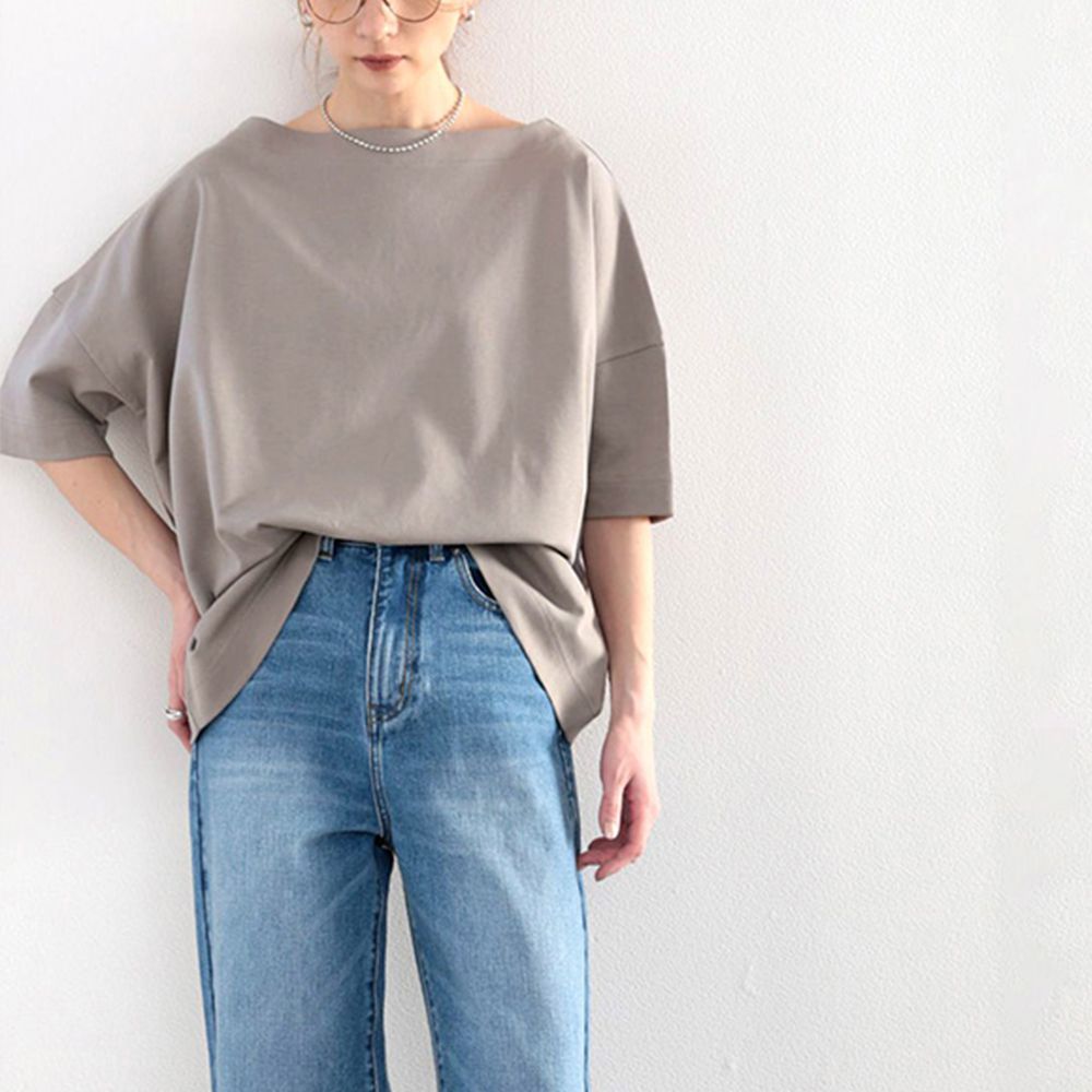 船領顯瘦落肩五分袖上衣-摩卡