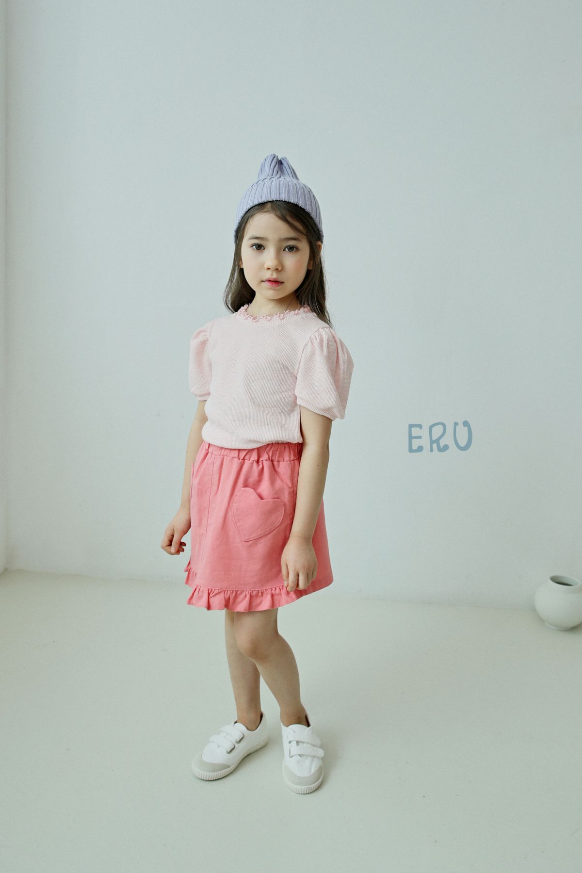 韓國 ERU - 愛心口袋荷葉邊褲裙-珊瑚橘