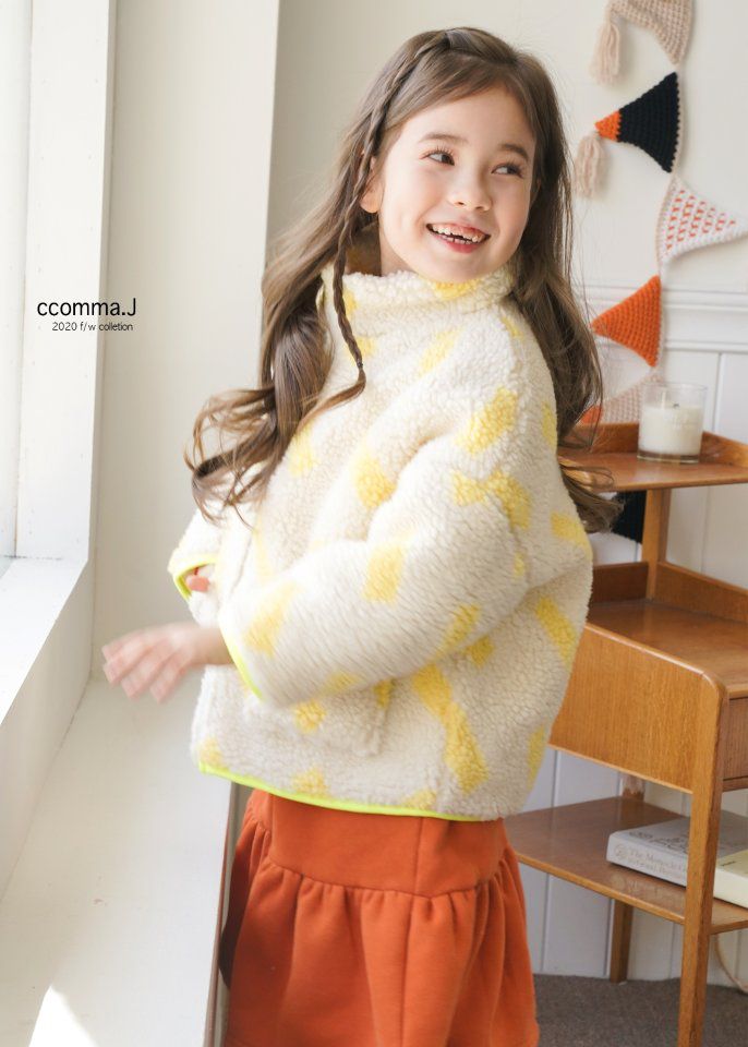 韓國 ccomma. J - 幾何圖形搖粒絨外套-象牙白