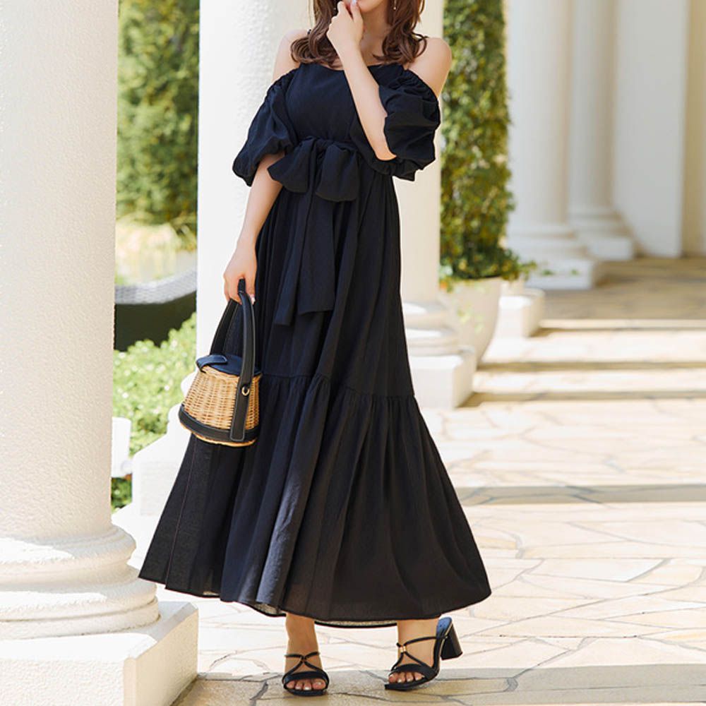 甜美紋理綁帶露肩燈籠袖洋裝-定番黑 (F)