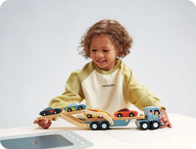 美國 Tender Leaf - 超跑雙層運輸車