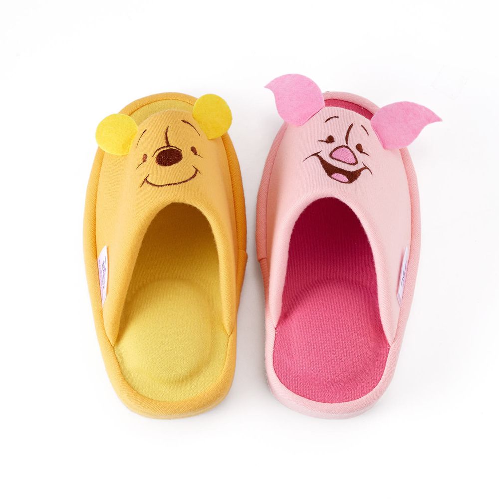 日本千趣會 - 迪士尼 短版 美腿室內拖鞋-維尼&小豬 (22-24cm)