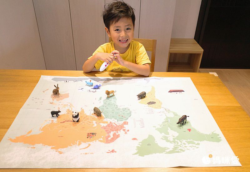 親子天下 - 小行星點讀系列★-【合購組】世界探險隊+點讀筆+聽故事玩語文(共四冊)+加贈ㄅㄆㄇ海報、ㄅㄆㄇ墊板