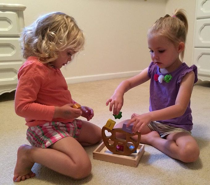 BeginAgain - 木頭造型玩具 形狀平衡船 (B1402)