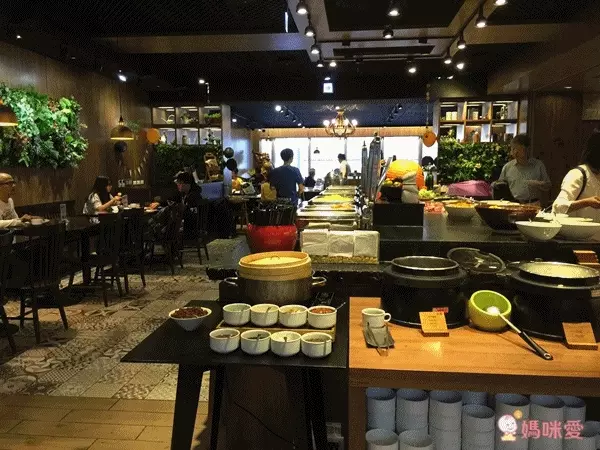 JustSleep 捷絲旅★高雄 站前館☛ 捷絲旅家庭房假日不加價！