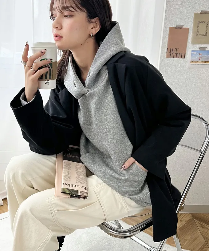 日本 Classical Elf - Java 舒適空氣棉長袖帽T-淺杏棕