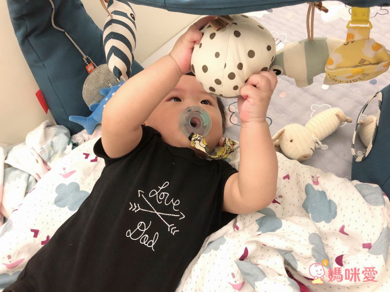 美國 FIin & Emma 專櫃新生兒潮服 ★ 均一價499，最低3折起！