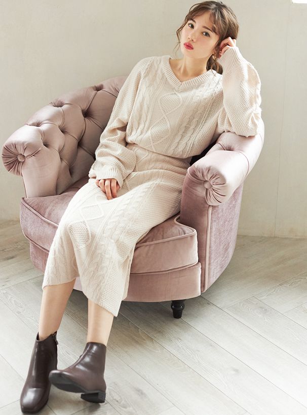 日本 GRL - V領針織毛衣x開衩針織長裙2件組-紫