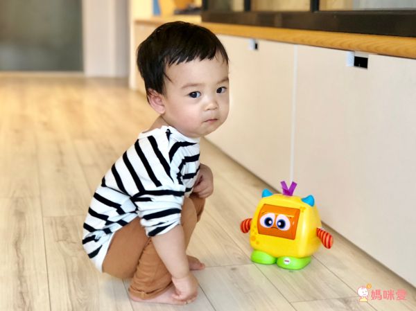 林心如推薦【費雪 Fisher Price】聲光小怪獸／安撫海馬