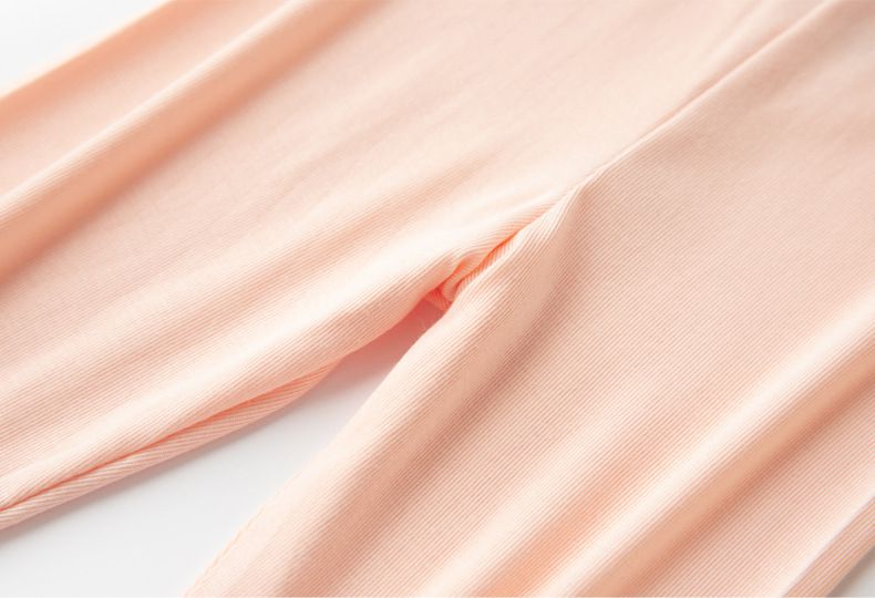 FANMOU - 莫代爾純色五分內搭褲-粉色