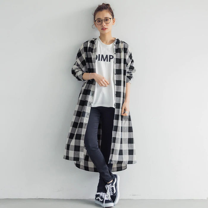 日本 COCA - 復古百搭黑白格子薄長袖襯衫洋裝/外套-黑白