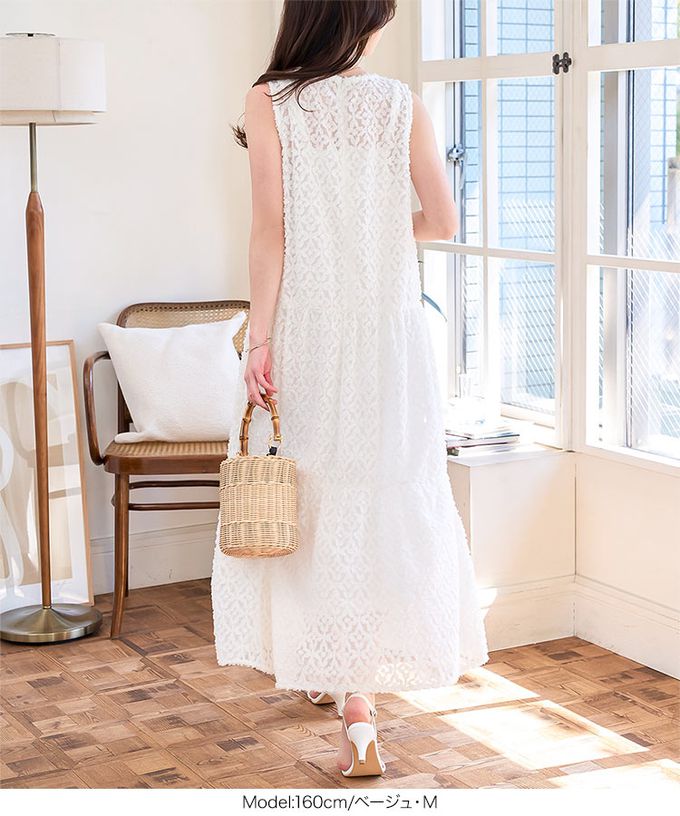 日本 Kobe Lettuce - 透膚感優雅緹花分層無袖洋裝(附內襯)-米白