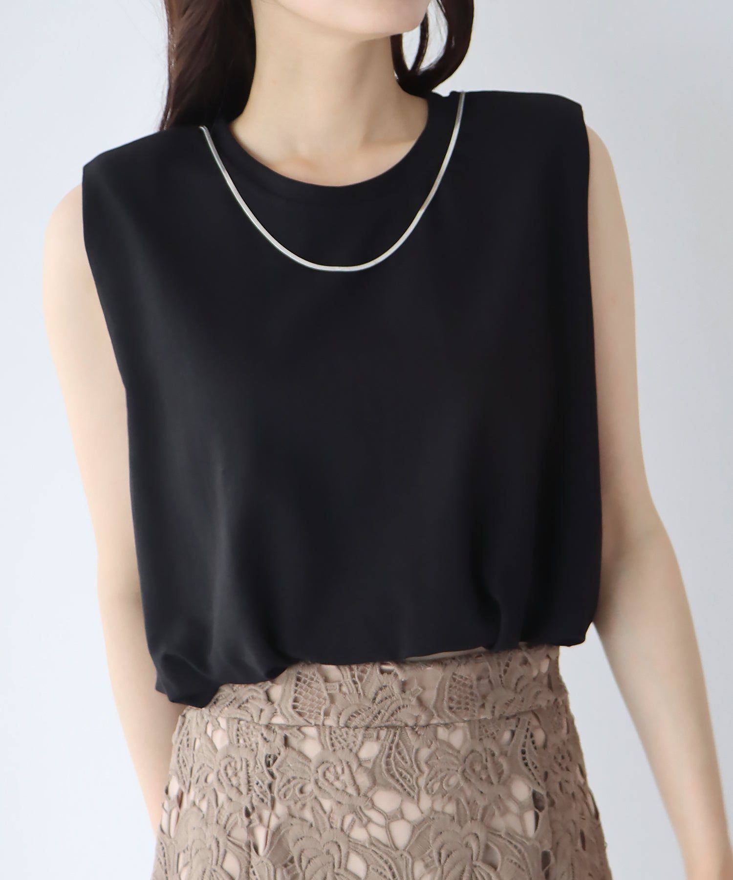 日本 BLUE EAST - 棉混法式簡約無袖上衣-白