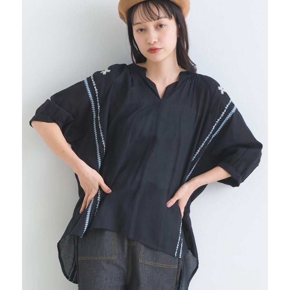 日本 Lupilien - 100%印度棉 肩部刺繡休閒短袖上衣-黑色