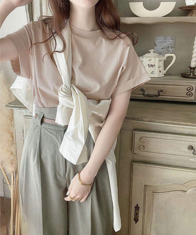 日本 Classical Elf - 優雅質感圓領法式袖上衣-淺綠