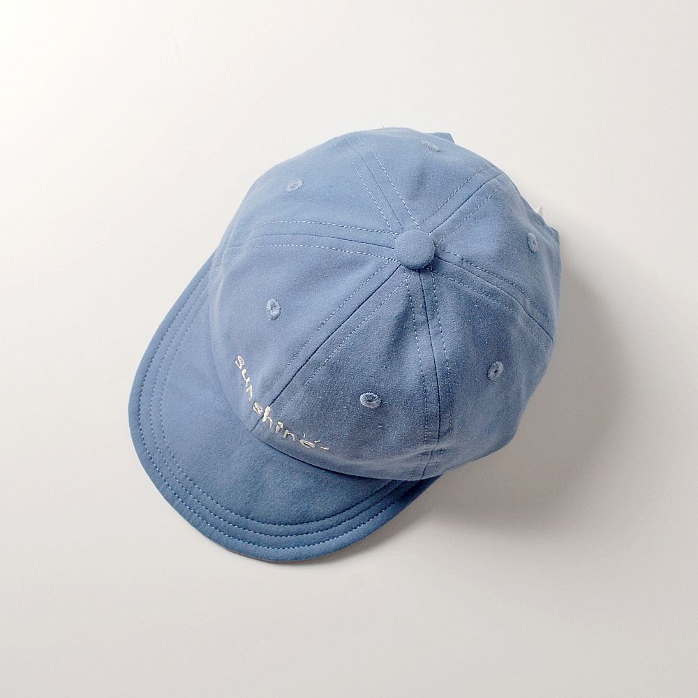 字母鴨舌帽-米色