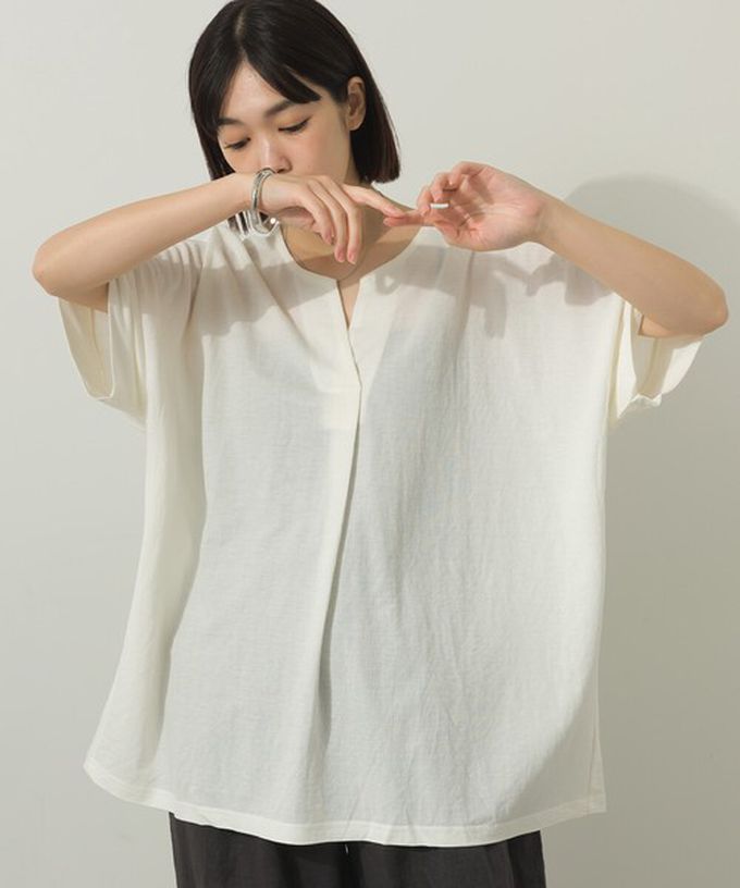 日本 Sans Souci 34+ - 接觸涼感 鑰匙領五分袖上衣-圓點-黑