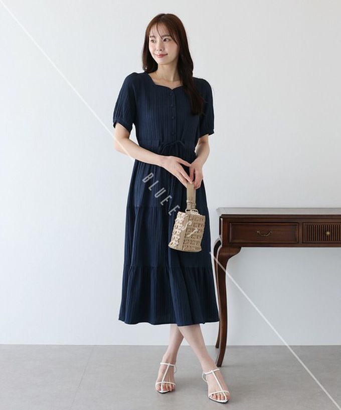 日本 BLUE EAST - 桃心領氣質分層短袖洋裝-黑