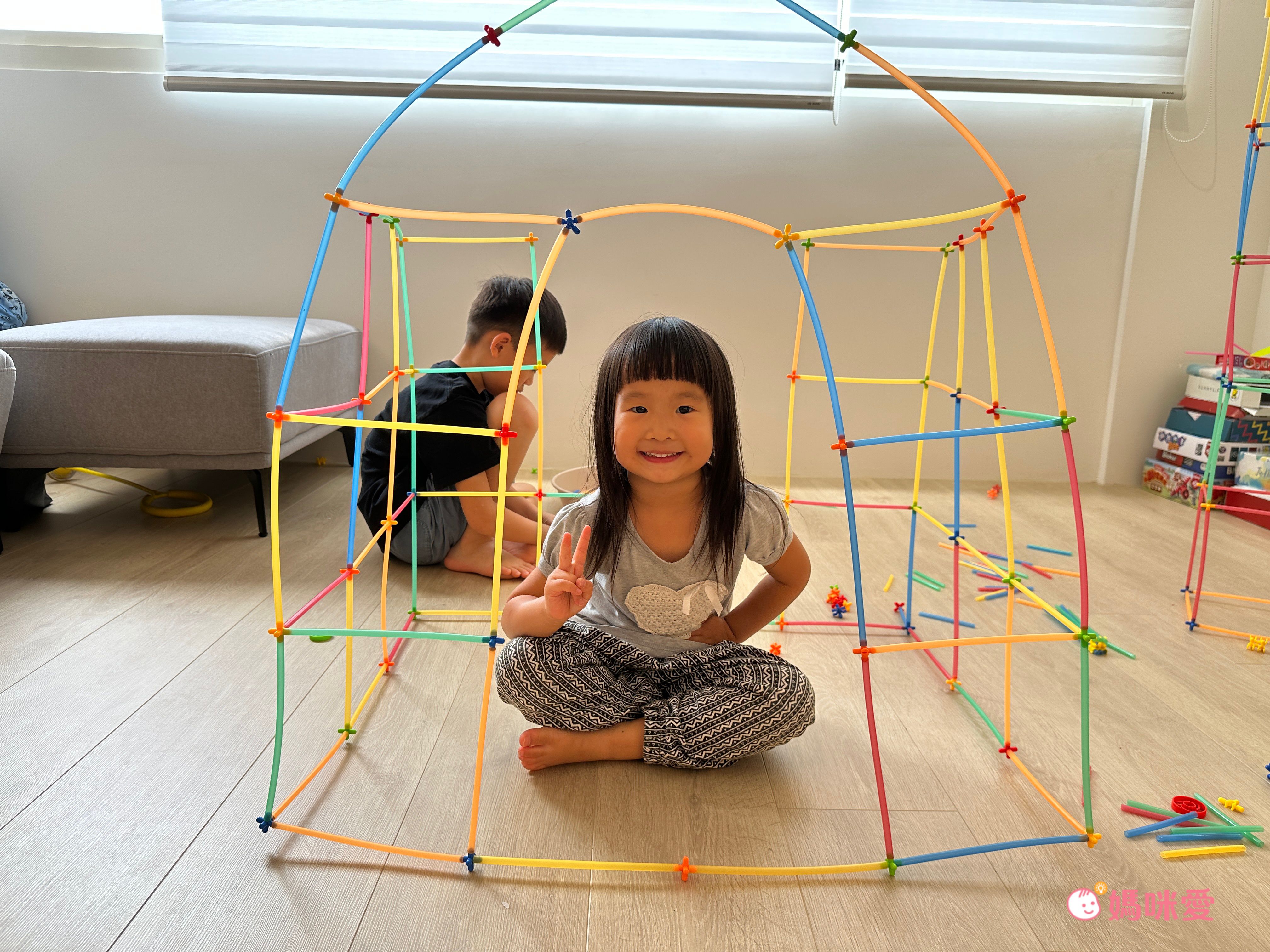 私密社團爆紅！【韓國Roomireve】魔術軟管積木